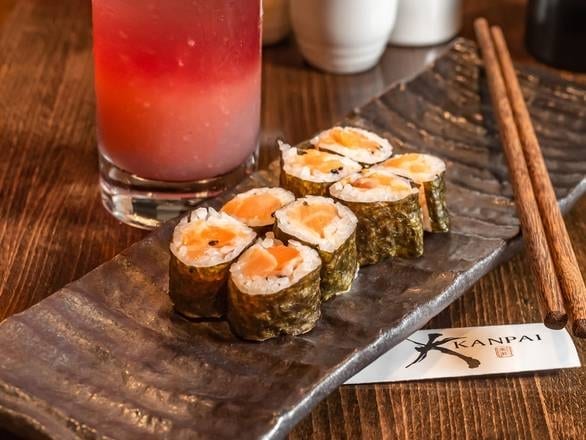 SALMON ROLL.