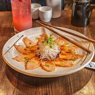 SALMON CARPACCIO